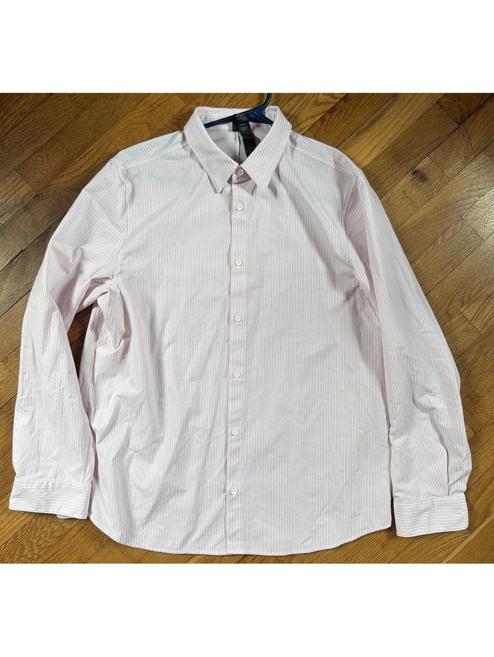 Medium - Men - Lululemon Pink Striped Button-Up Shirt